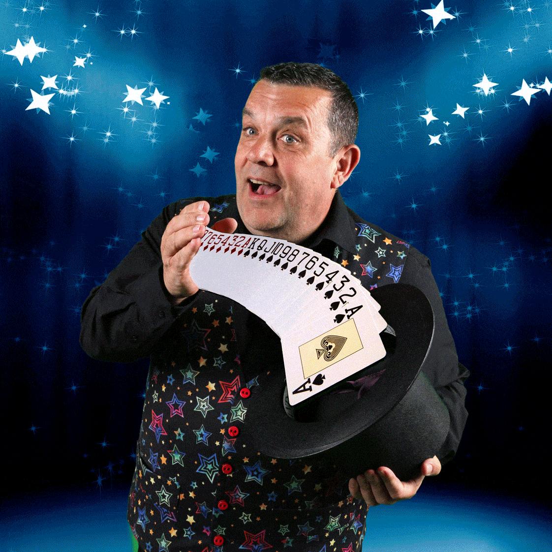 Marli the Magician, a professional children's magician in Kent