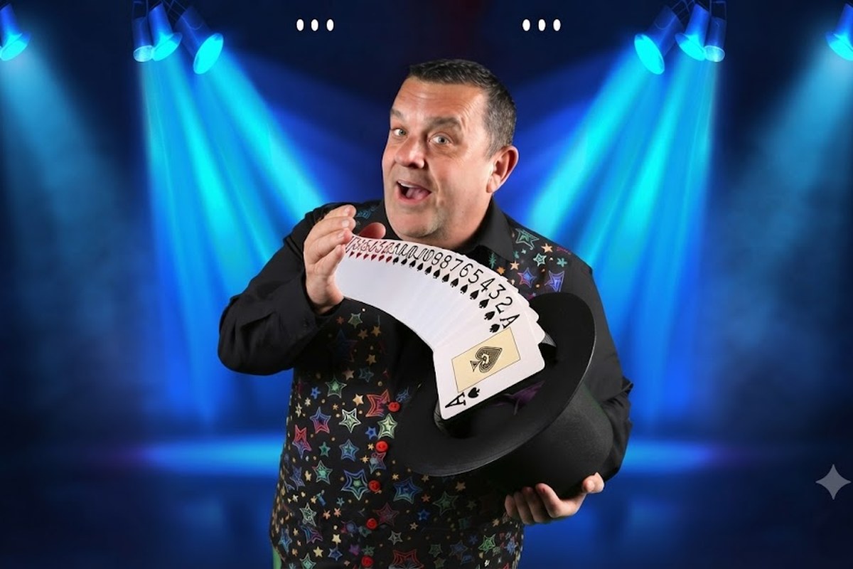 Marli the Magician performing card magic in Kent